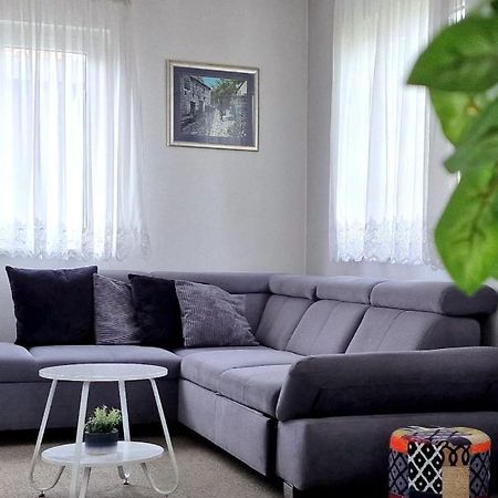 Apartment Silvana คาชเตลา ภายนอก รูปภาพ