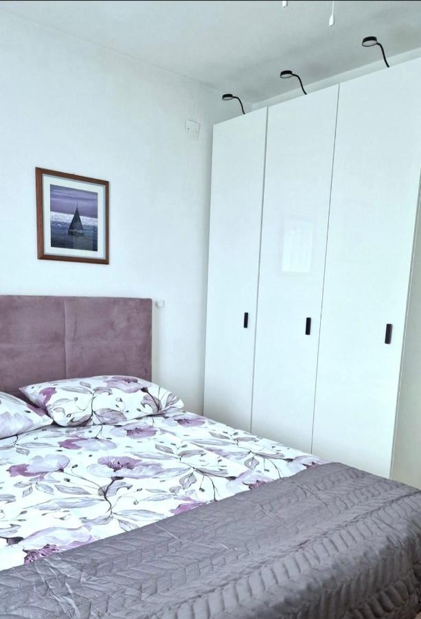 Apartment Silvana คาชเตลา ภายนอก รูปภาพ