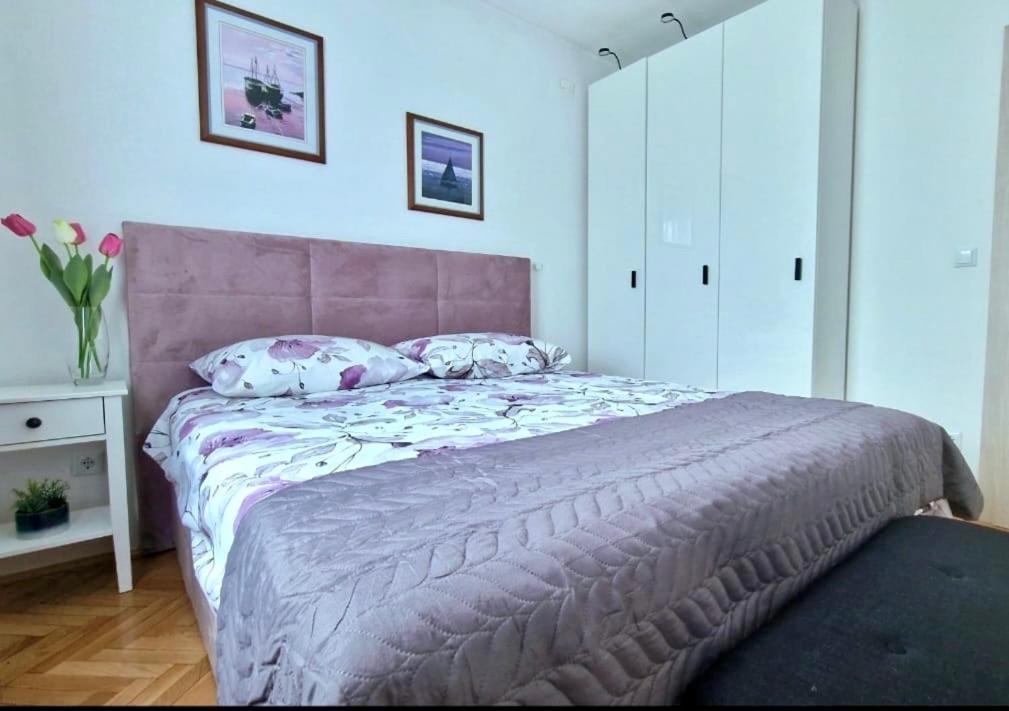 Apartment Silvana คาชเตลา ภายนอก รูปภาพ